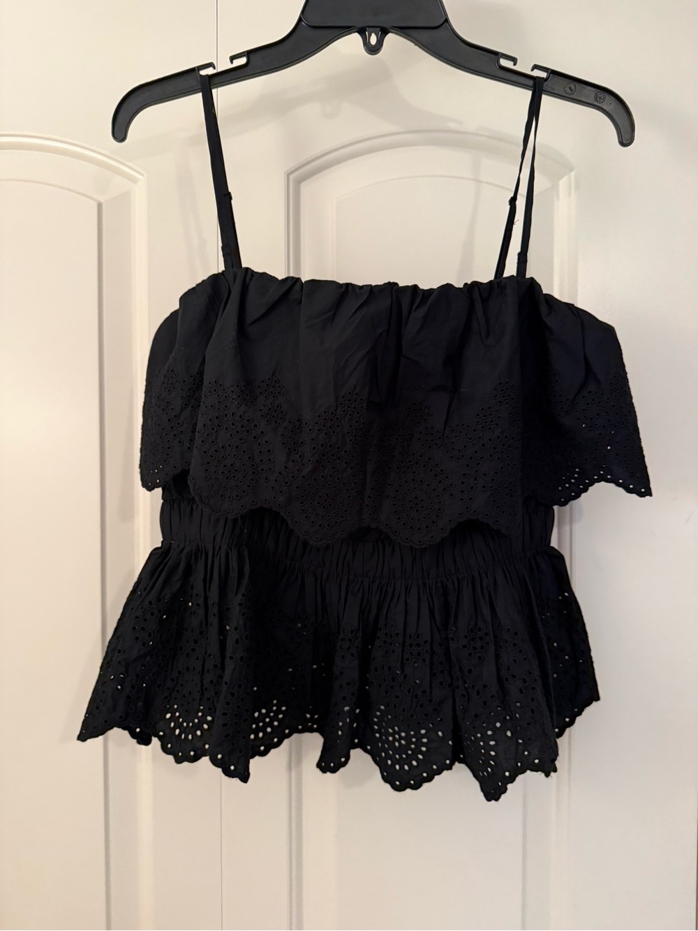 GAP Black Eyelet Ruffle Spaghetti Strap Top - Women